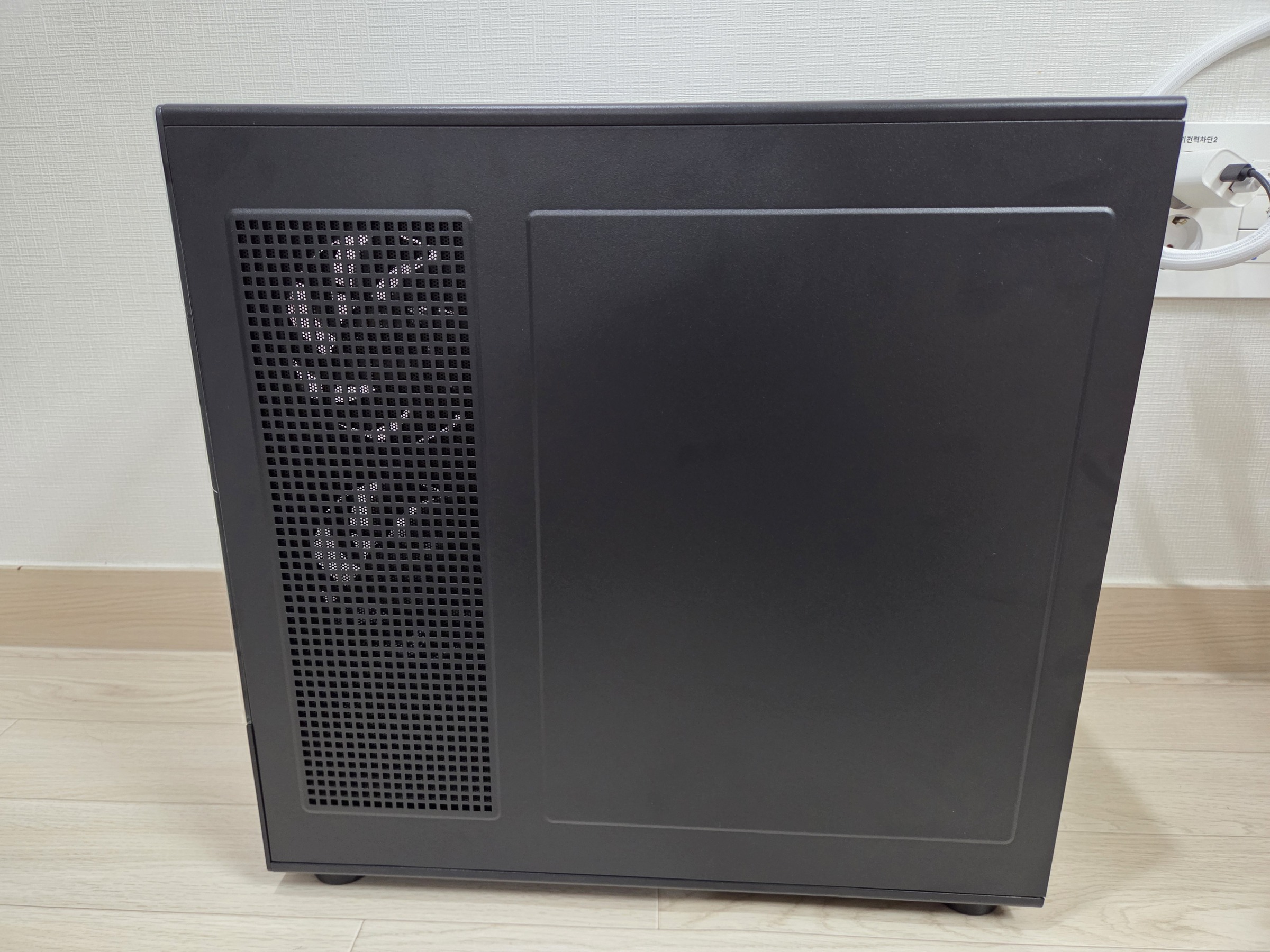 3RSYS L220 케이스 교체 실측, 부하 중 GPU·보드 4도 하락 사진 29